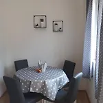 Riba Gæstehus Makarska
